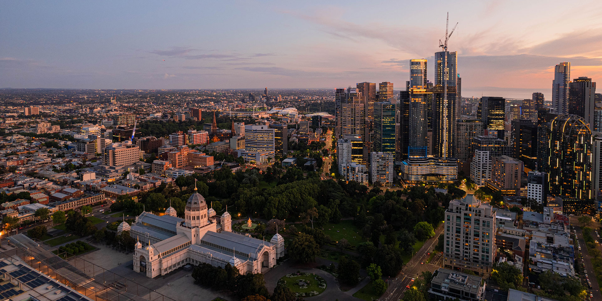 Colliers_Sapphire_Location_Melbourne_Garden_Precinct_01-SAPD-34_1920x960